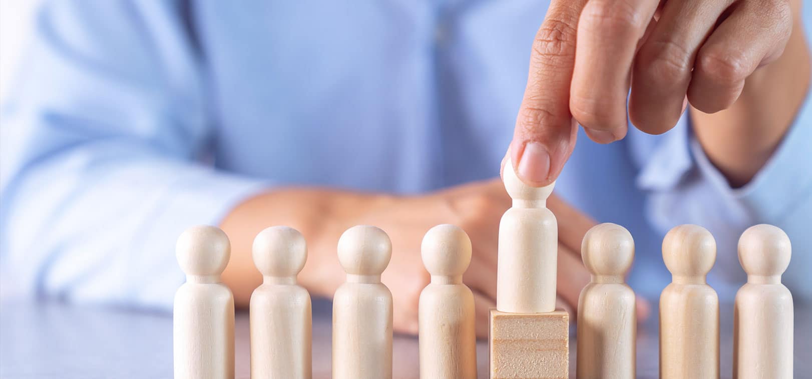 qodef-fullwidth-slider